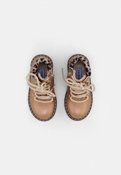 Friboo Niños BOOTIES - Botines Con Cordones - Rose Gold-coloured 11 Friboo Niños BOOTIES - Botines Con Cordones - Rose Gold-coloured -Tienda Friboo barata 6f1ae78f21524ad591c17fb9cd2f36be