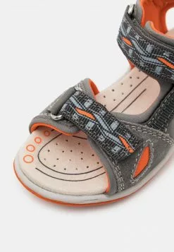 Friboo Niños LEATHER - Sandalias De Senderismo - Dark Grey 13 Friboo Niños LEATHER - Sandalias De Senderismo - Dark Grey -Tienda Friboo barata a1c843e5d3da4ee189a10f90d305dfb1