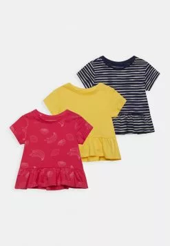 Tienda Friboo barata 28 Friboo Niños PEPLUM HEM TEE 3 PACK - Camiseta Estampada - Red / Yellow /blue